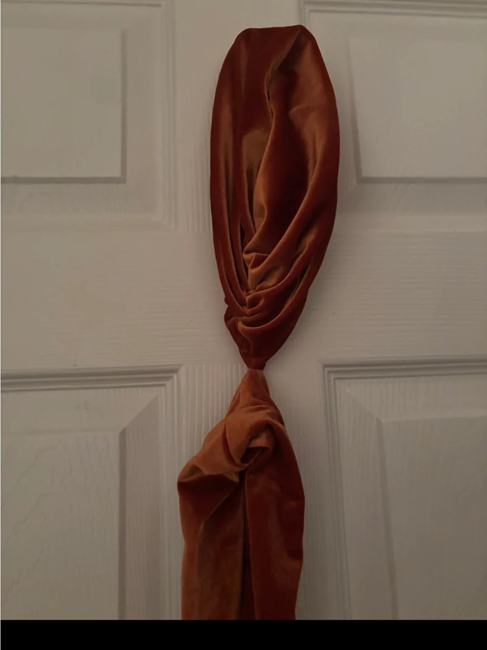 NWOT Velvet Head Wrap